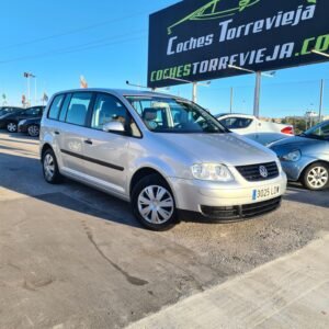 Volkswagen Touran 1.6 i 7 PLAZAS MANUAL